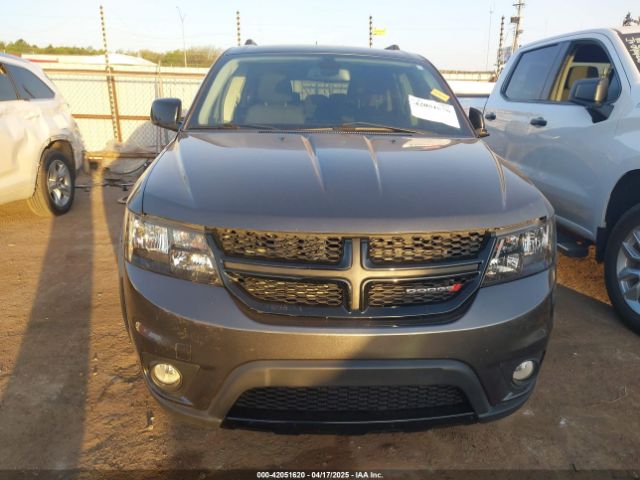 3C4PDCBB8KT858387 Dodge JOURNEY SE