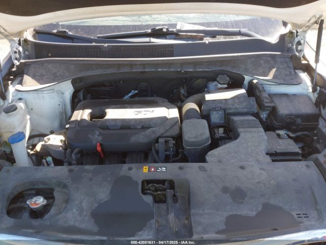 5XYPGDA39JG415677 KIA Sorento 2.4l Lx