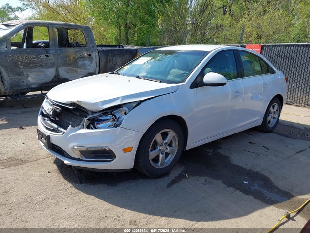 1G1PC5SB9F7285842 Chevrolet Cruze 1lt Auto
