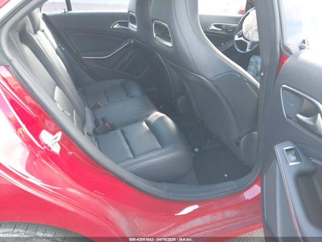 WDDSJ4GB6EN115562 Mercedes-Benz CLA 250 4MATIC