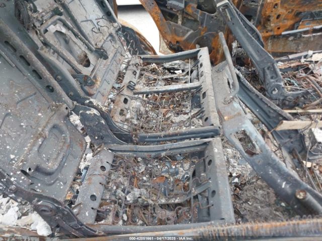 2011 CHEVROLET TAHOE 1GNSCBE07BR227390 Photo 7