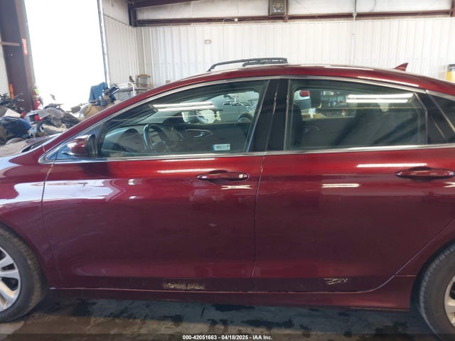 1C3CCCAB7GN169259 Chrysler 2016