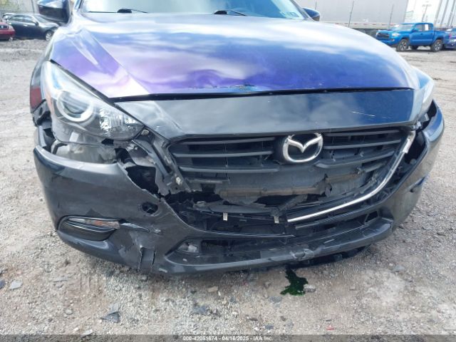 3MZBN1V35JM201844 Mazda Mazda3 Touring