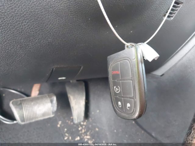 1C6RR6HT8ES154232 RAM 1500 Sport
