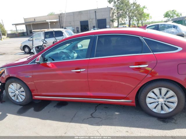 KMHE24L18GA026079 Hyundai Sonata Hybrid Se