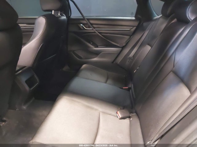 1HGCV1F30KA016123 Honda Accord Sport
