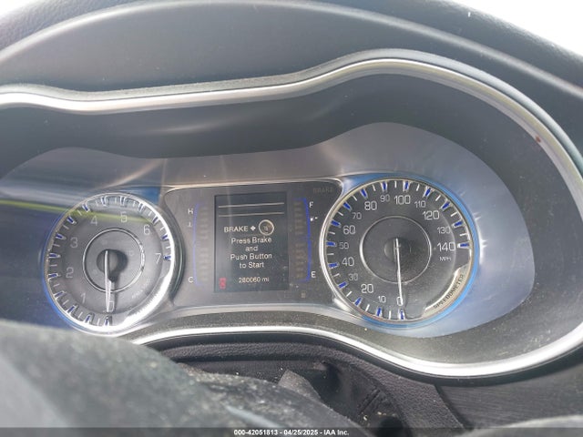 1C3CCCAB6FN724992 Chrysler 200 Limited