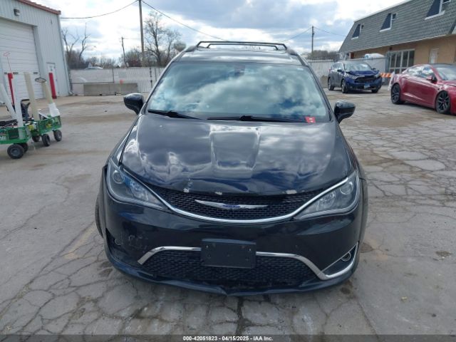 2C4RC1FG4KR576868 Chrysler Pacifica