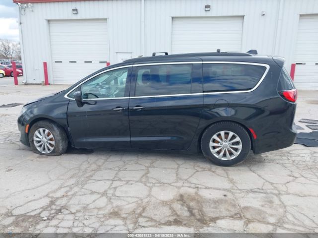 2C4RC1FG4KR576868 Chrysler Pacifica