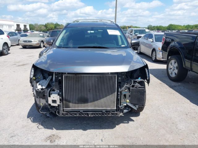 5N1DR2MN5JC657803 Nissan Pathfinder S