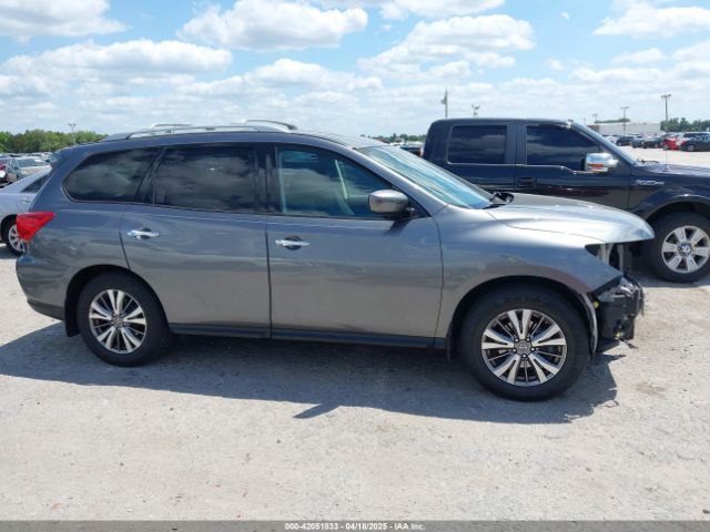 5N1DR2MN5JC657803 Nissan Pathfinder S