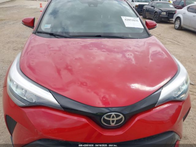 NMTKHMBXXLR117281 Toyota C-HR LE