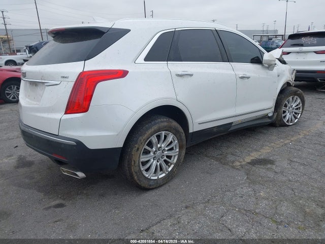 2017 CADILLAC XT5 1GYKNARS9HZ312033 Photo 3