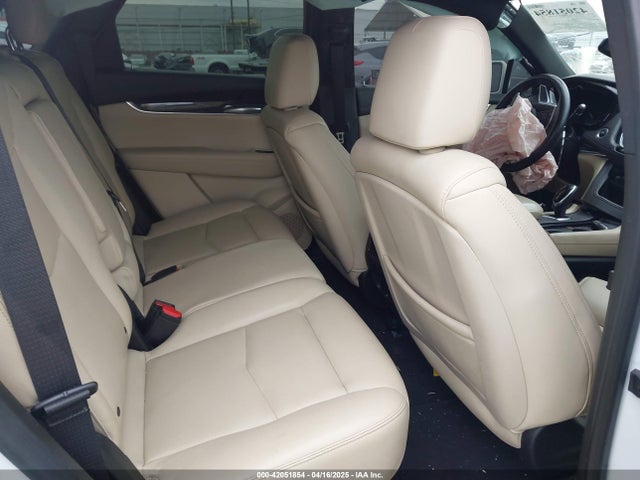 2017 CADILLAC XT5 1GYKNARS9HZ312033 Photo 7