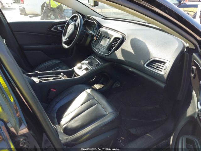 1C3CCCCB1FN525135 Chrysler 200 C