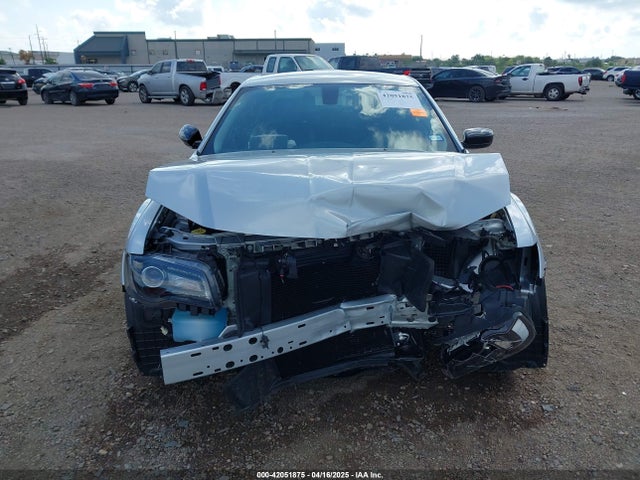 2C3CCAAG4PH577453 Chrysler 300 Touring