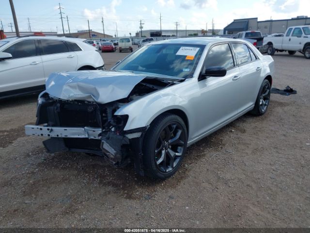 2023 CHRYSLER 300 2C3CCAAG4PH577453 Photo 1