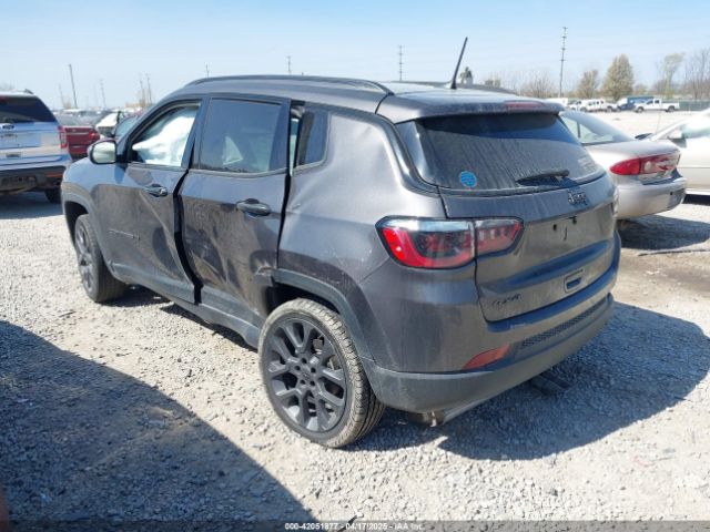 2021 JEEP COMPASS 3C4NJDEB0MT556774 Photo 2