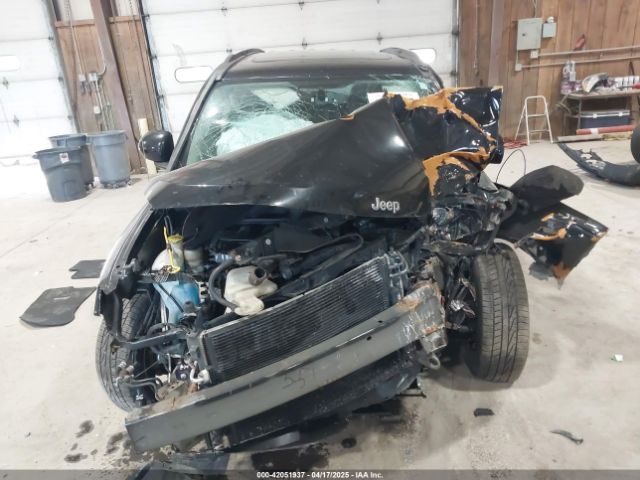 1C4NJDEB7GD724176 Jeep Compass High Altitude Edition
