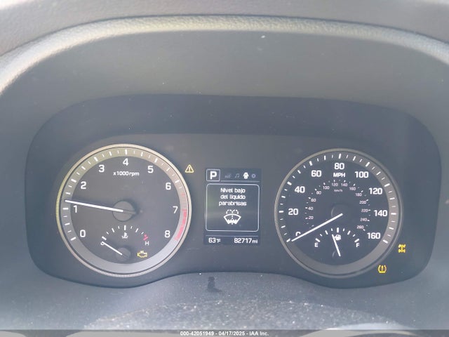 KM8J3CA29HU400376 Hyundai Tucson Sport