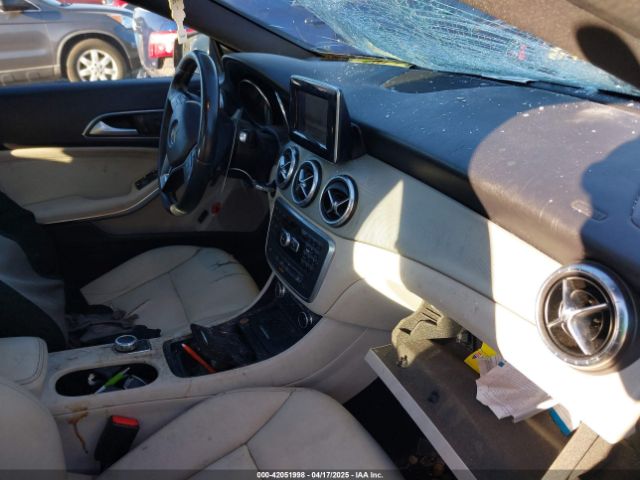 WDDSJ4GB3EN077269 Mercedes-Benz CLA 250 4MATIC