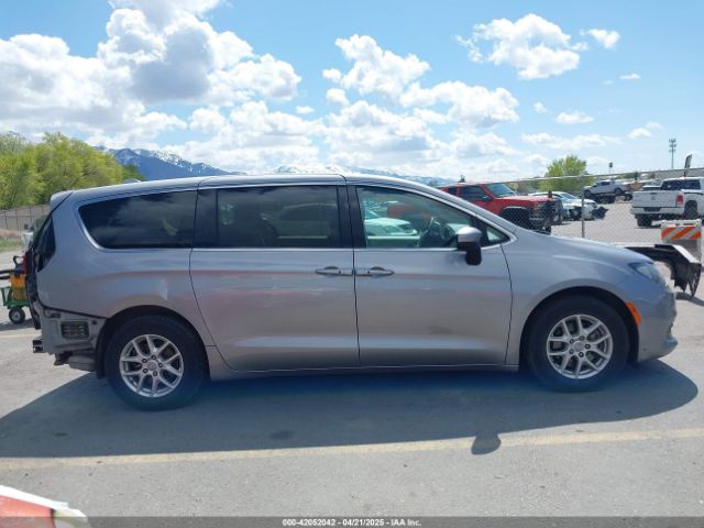 2C4RC1DG6HR516148 Chrysler Pacifica Touring