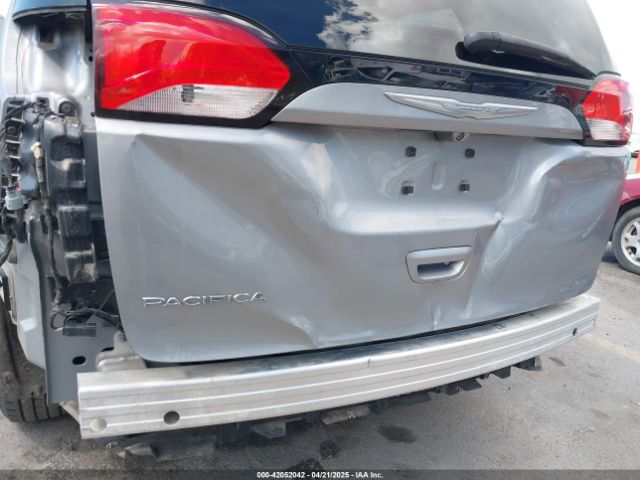2C4RC1DG6HR516148 Chrysler Pacifica Touring