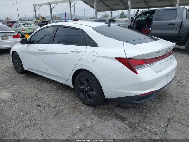 5NPLM4AG3MH023706 Hyundai ELANTRA SEL