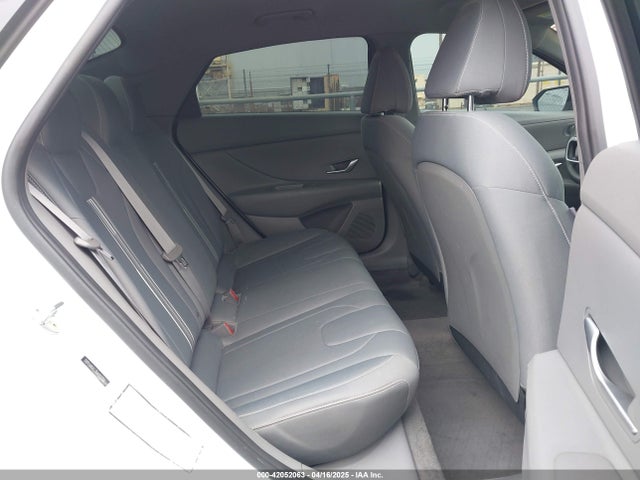 5NPLM4AG3MH023706 Hyundai ELANTRA SEL