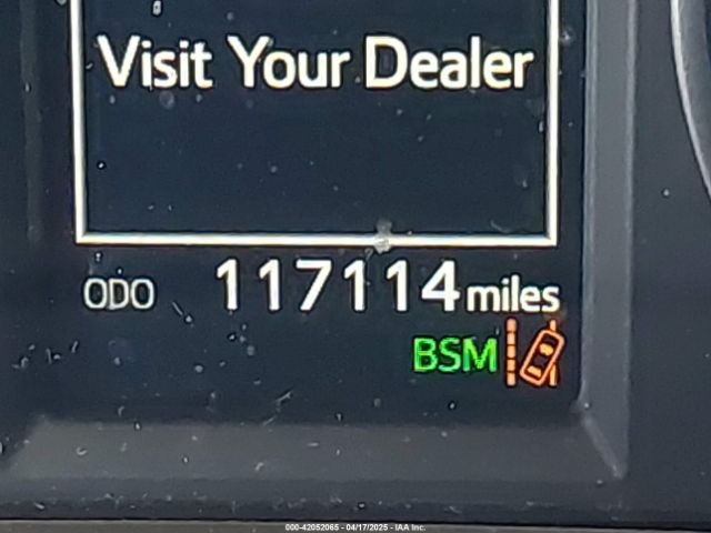 JTMRFREVXJD240388 Toyota Rav4 Xle