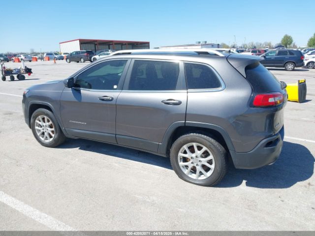 1C4PJMCS2EW137767 Jeep Cherokee Latitude