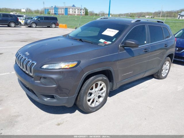 1C4PJMCS2EW137767 Jeep Cherokee Latitude