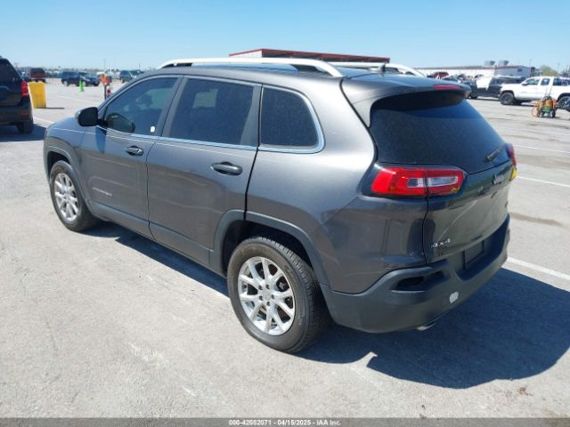 1C4PJMCS2EW137767 Jeep Cherokee Latitude