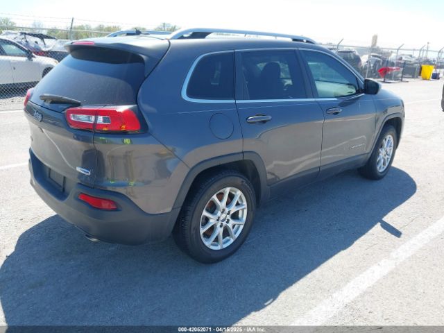 1C4PJMCS2EW137767 Jeep Cherokee Latitude