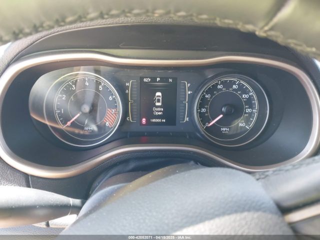 1C4PJMCS2EW137767 Jeep Cherokee Latitude
