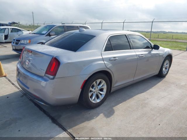 2C3CCAAG9GH211875 Chrysler 300 Limited