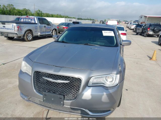 2C3CCAAG9GH211875 Chrysler 300 Limited