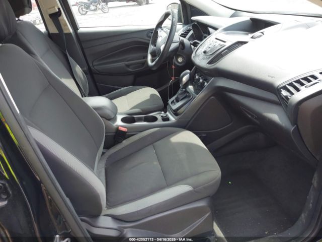 1FMCU0F75GUC21615 Ford ESCAPE S