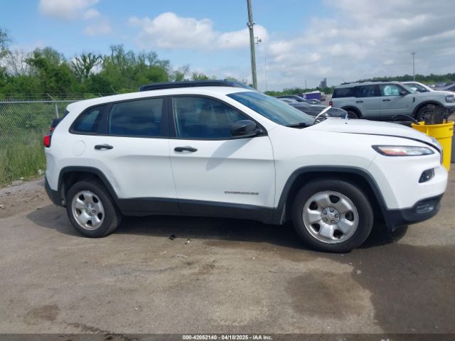 1C4PJLAB4GW290666 Jeep Cherokee Sport