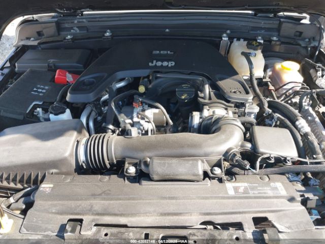 1C4HJXEG4MW650547 Jeep Wrangler Unlimited Sahara Altitude 4x4