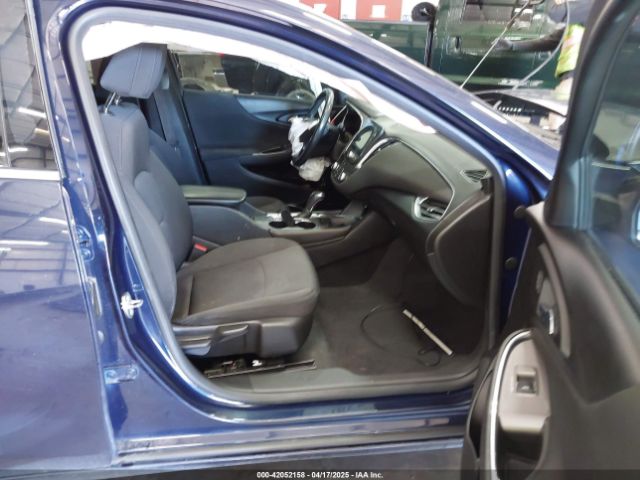 1G1ZD5ST5JF149043 Chevrolet MALIBU LT