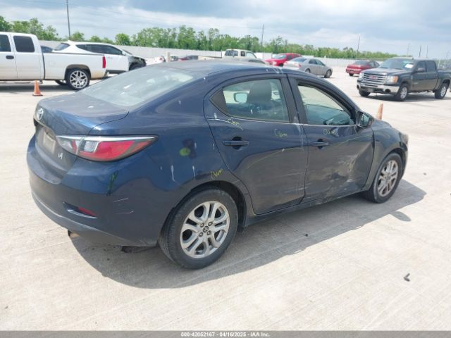 3MYDLBYV7JY305900 Toyota YARIS IA