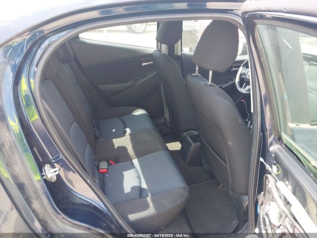 3MYDLBYV7JY305900 Toyota YARIS IA