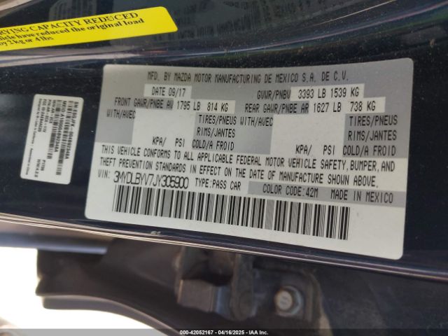 3MYDLBYV7JY305900 Toyota YARIS IA