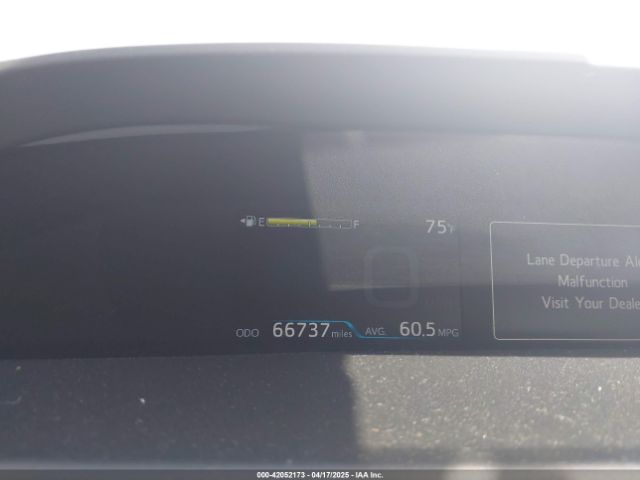 JTDKARFU8G3024205 Toyota Prius Four