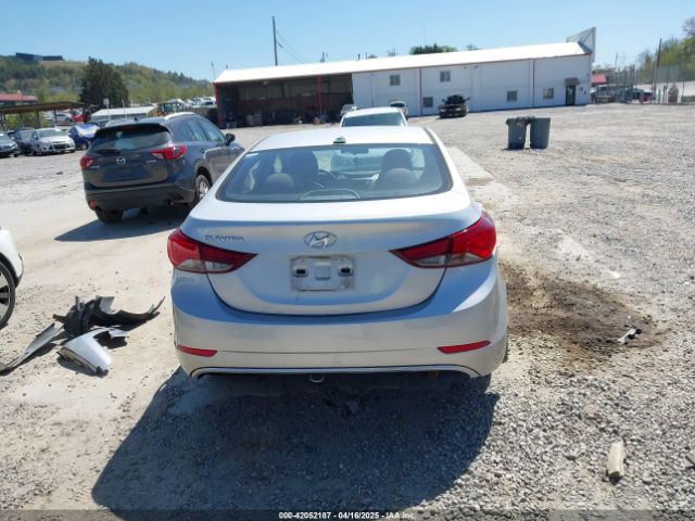 5NPDH4AE9GH733091 Hyundai ELANTRA SE