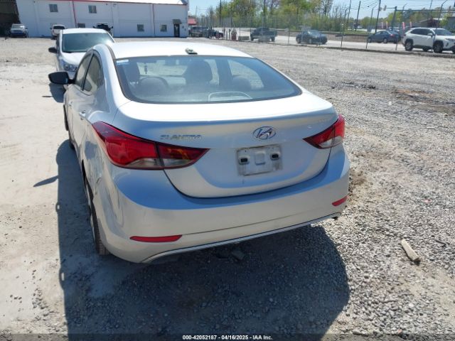 5NPDH4AE9GH733091 Hyundai ELANTRA SE
