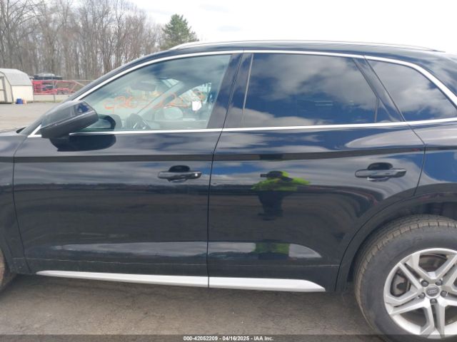 WA1ANAFY1K2136535 Audi Q5 45 Premium