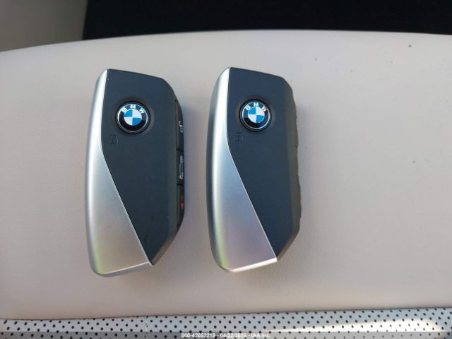 WBX73EF0XR5Z50590 BMW X1 Xdrive28i