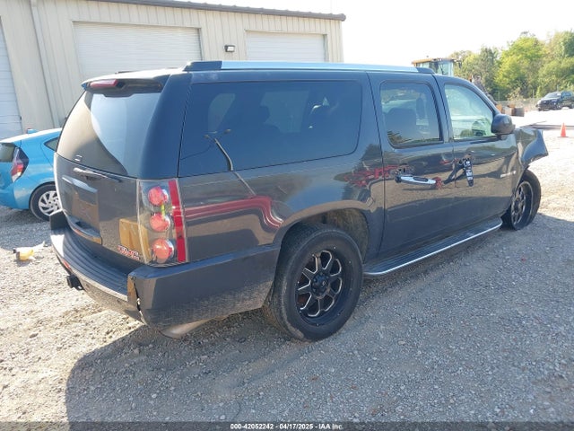 2008 GMC YUKON XL 1GKFK668X8J197029 Photo 3